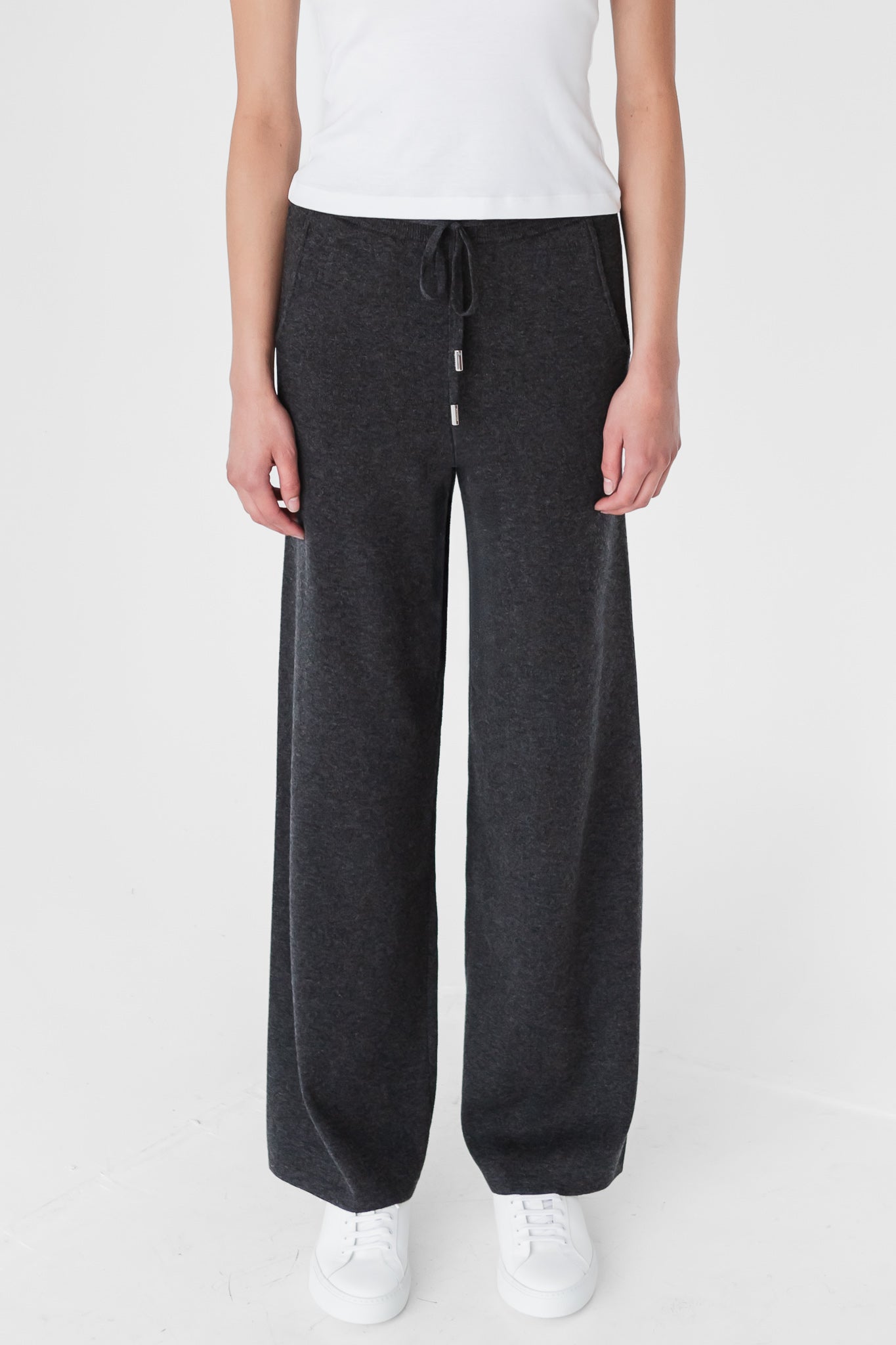 ECRUE Wool Cotton Charcoal Gray Pant | Mazden